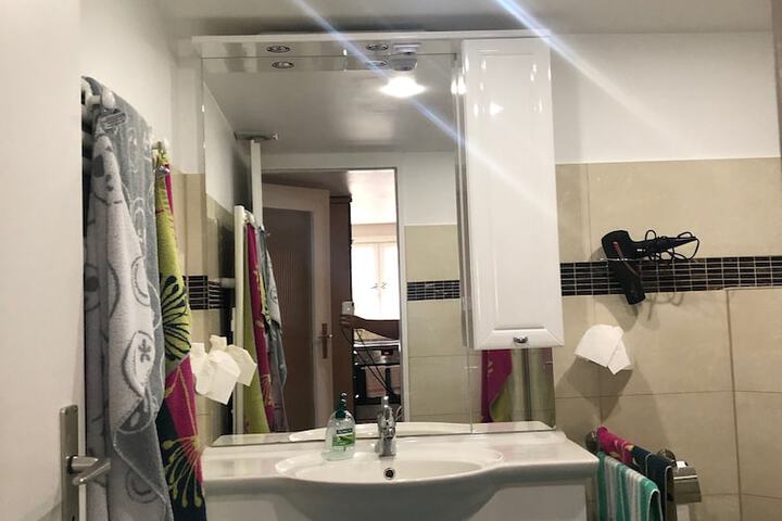 Room 43 of 73