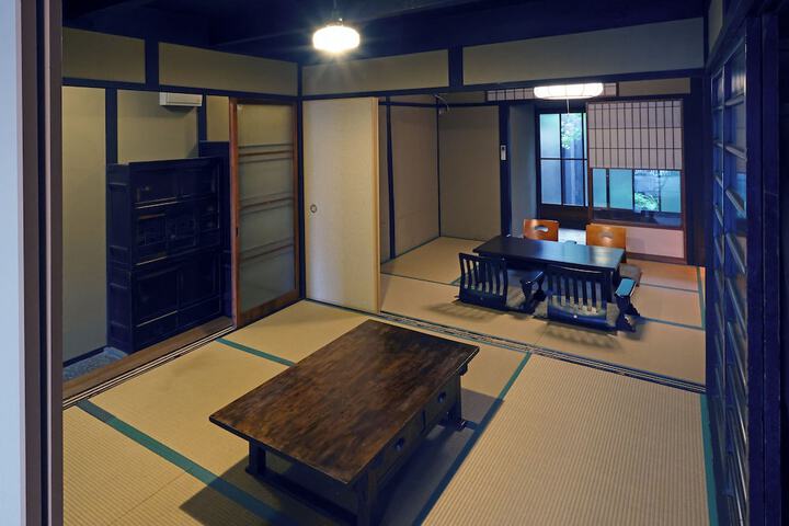 Room 30 of 101
