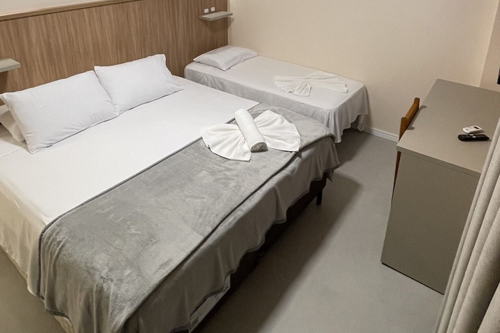 Room 20 of 39