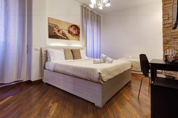 Room 2 of 31
