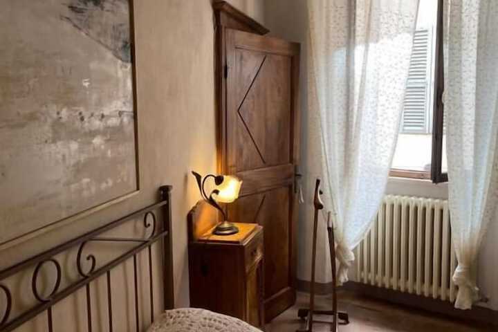 Room 7 of 53