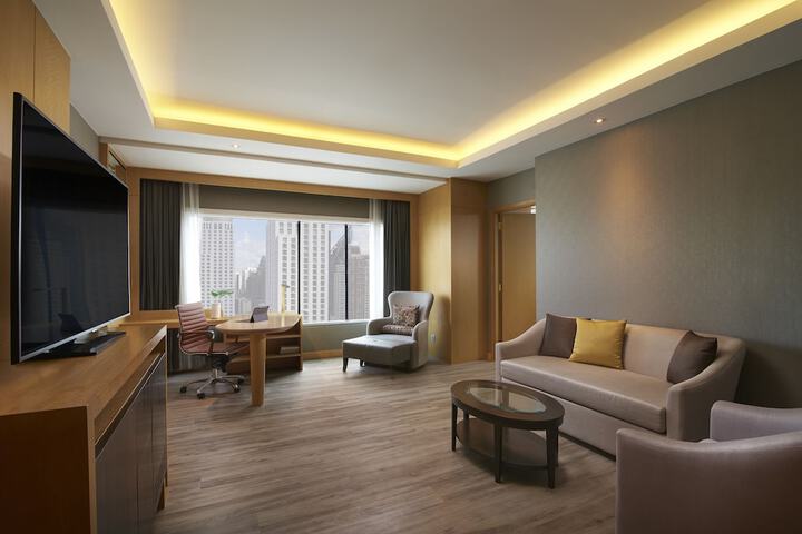 Room 98 of 277