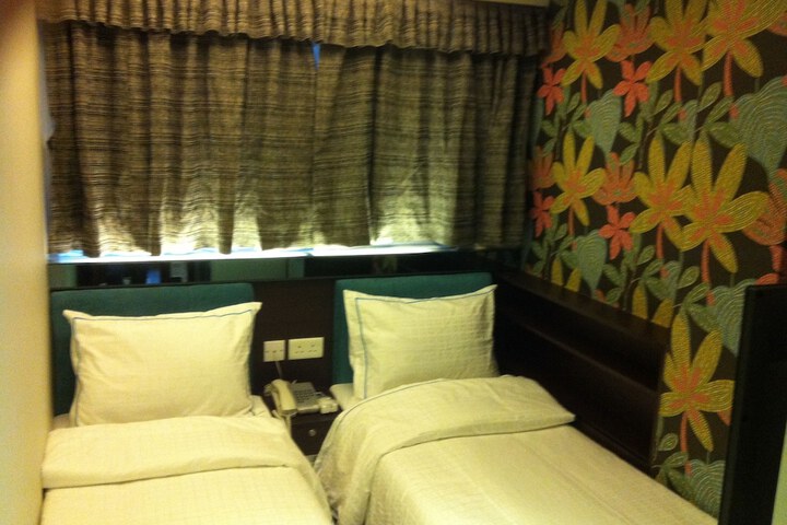 Room 46 of 52