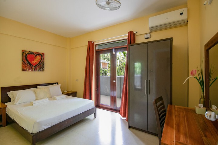 Room 15 of 80