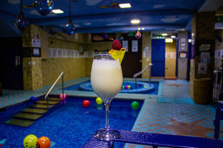 Pool 33 of 46