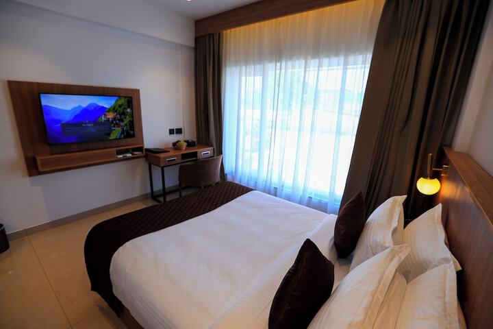 Room 18 of 61