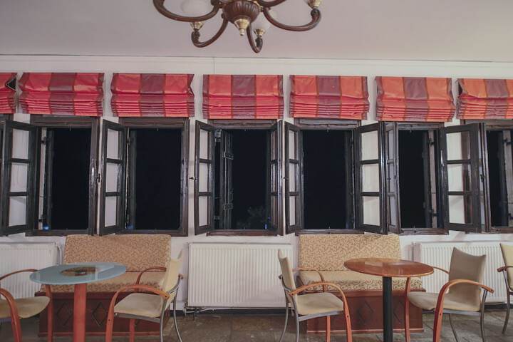 Hotel Interior 4 of 34