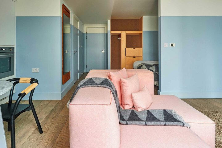 Room 43 of 101