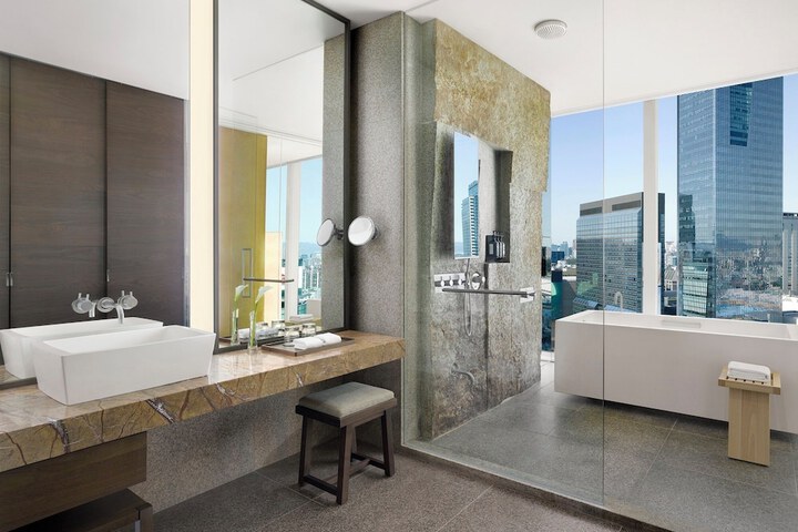 Bathroom Interior Photo