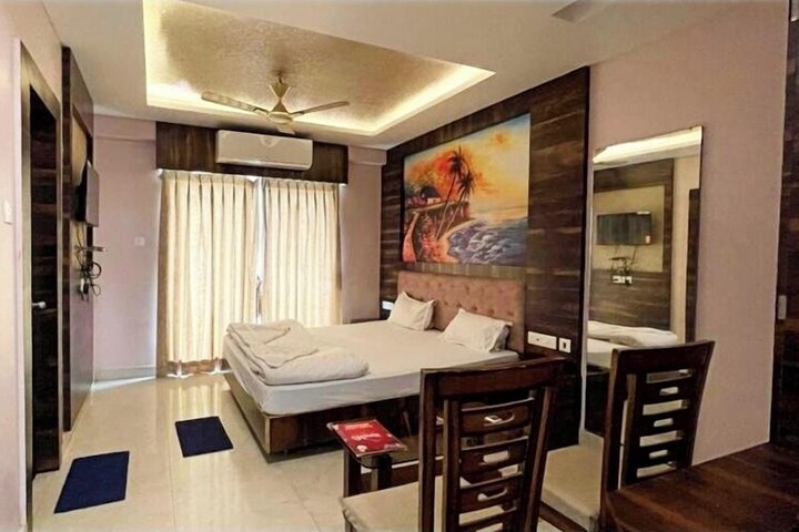 Room 15 of 40