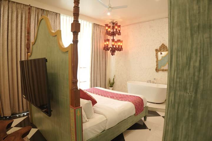 Room 79 of 167
