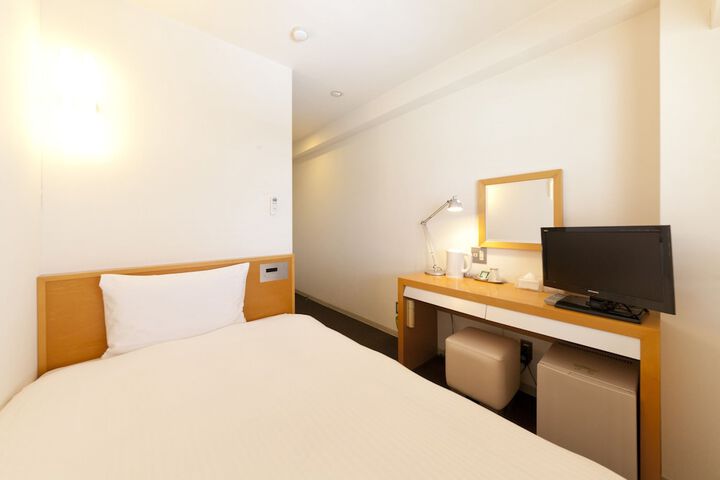 Room 7 of 39