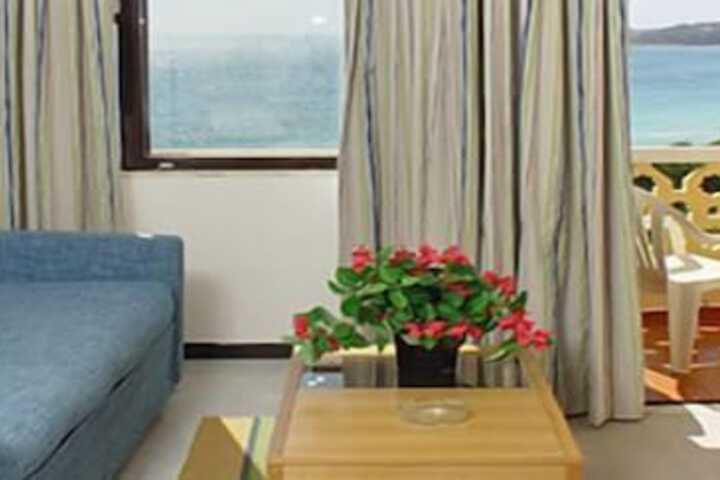 Room 19 of 44