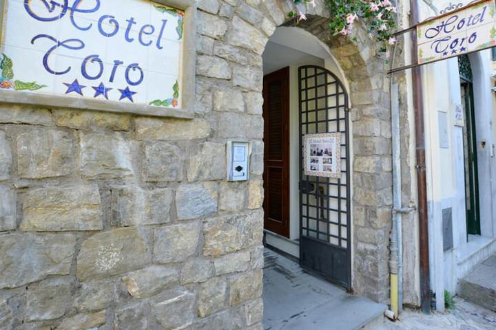 Hotel 13 of 15