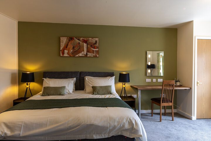 Room 25 of 52
