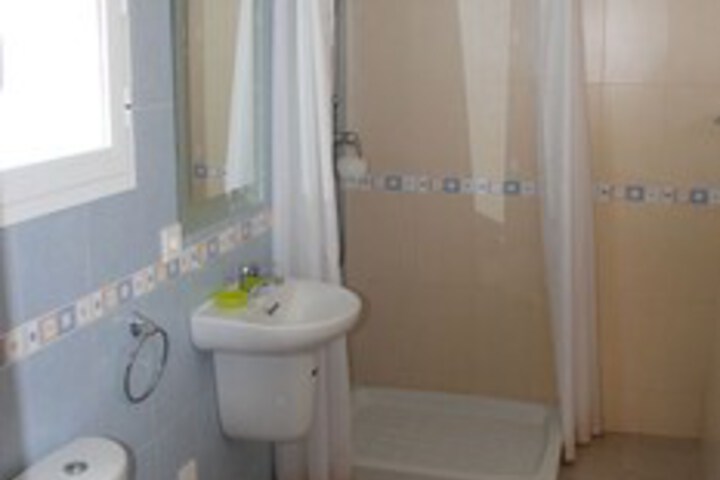 Room 10 of 45