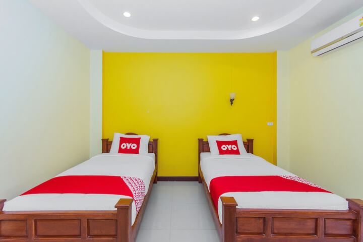 Room 9 of 23