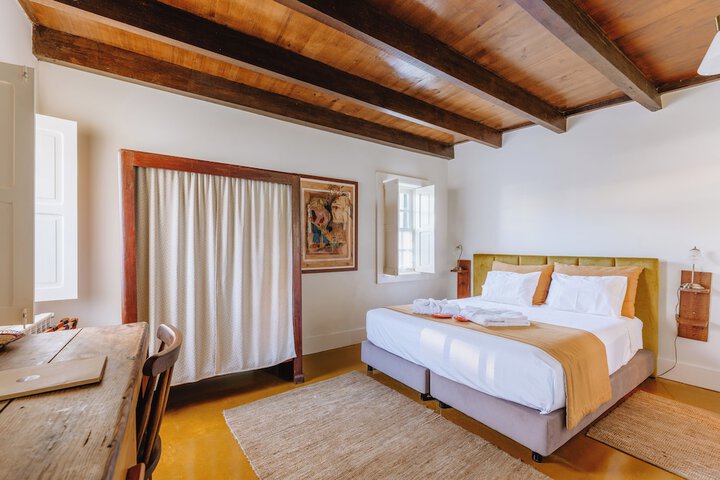 Room 21 of 41