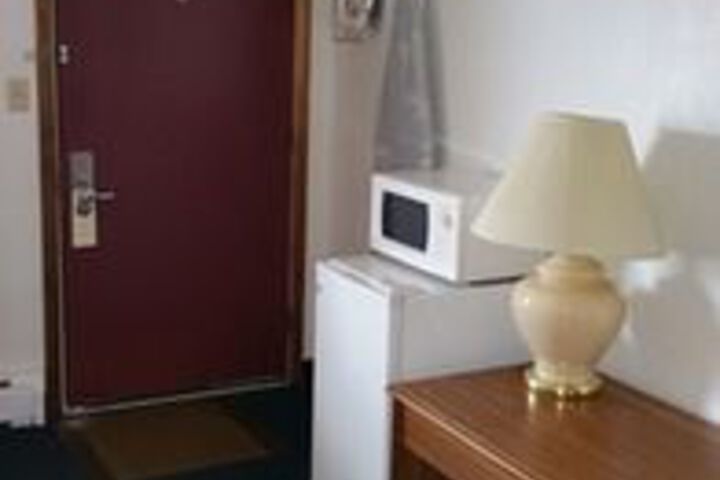 Room 38 of 44