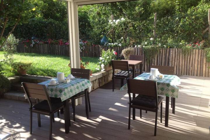 Terrace/Patio 10 of 40