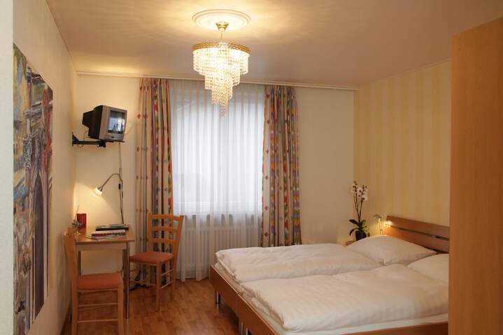 Hotel Roter Turm