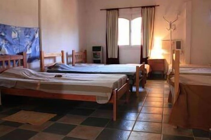 Room 18 of 126