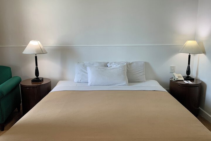 Room 19 of 50