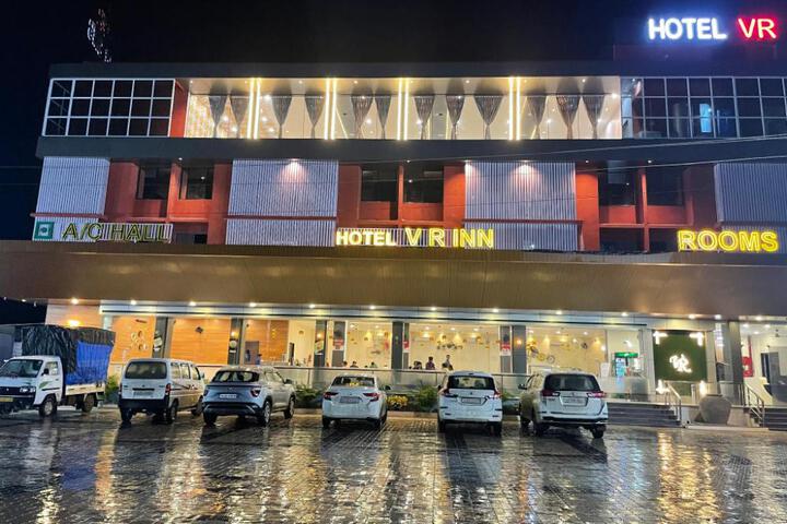 HOTEL VR INN