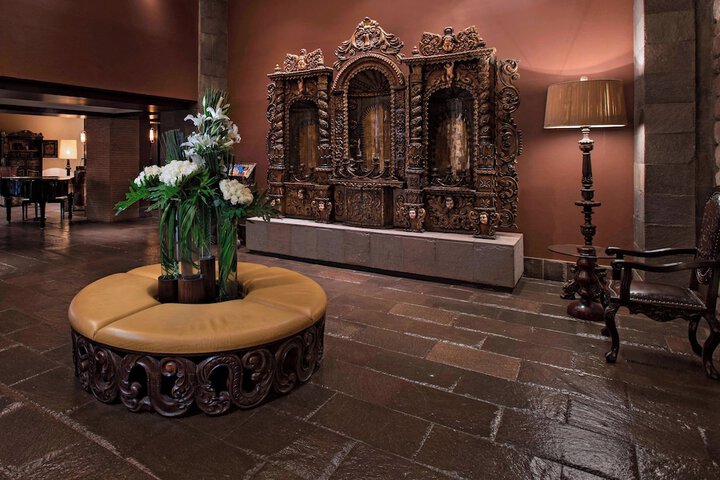 Lobby Photos