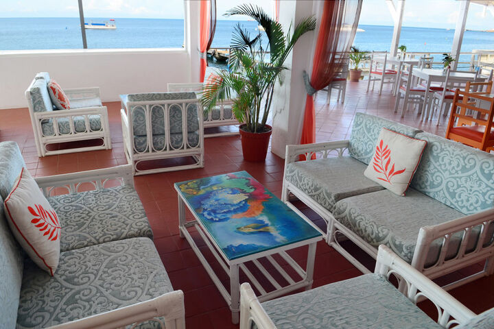 Photo 6