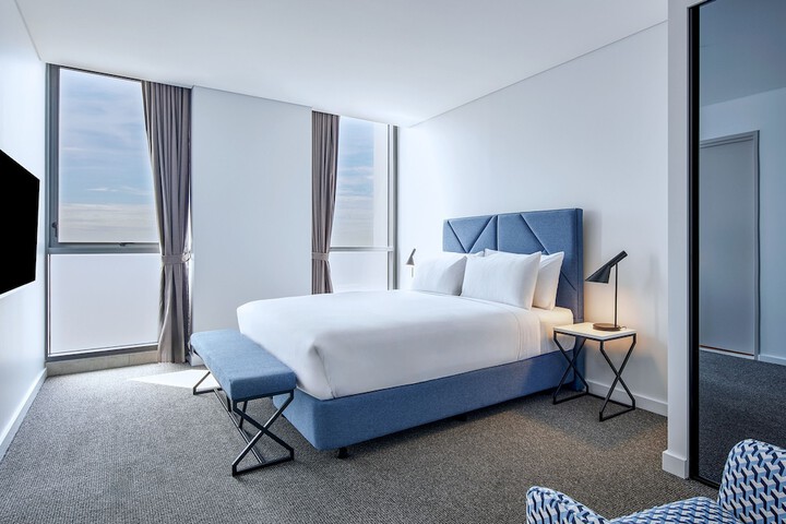 Room 17 of 49