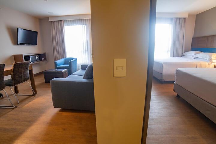 Room 26 of 101