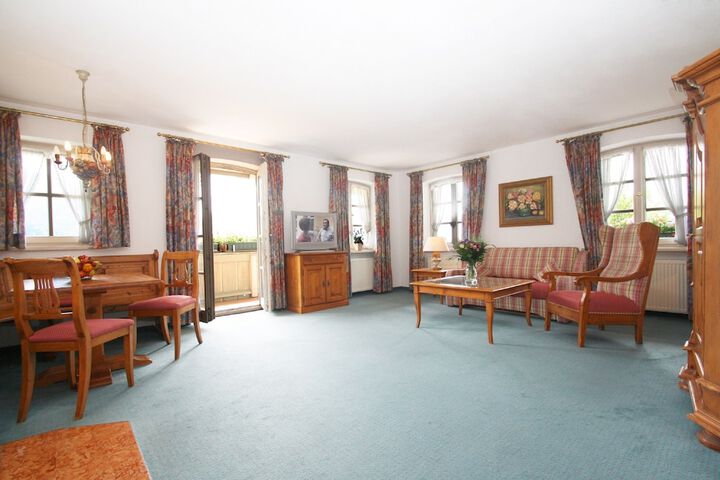 Room 7 of 49
