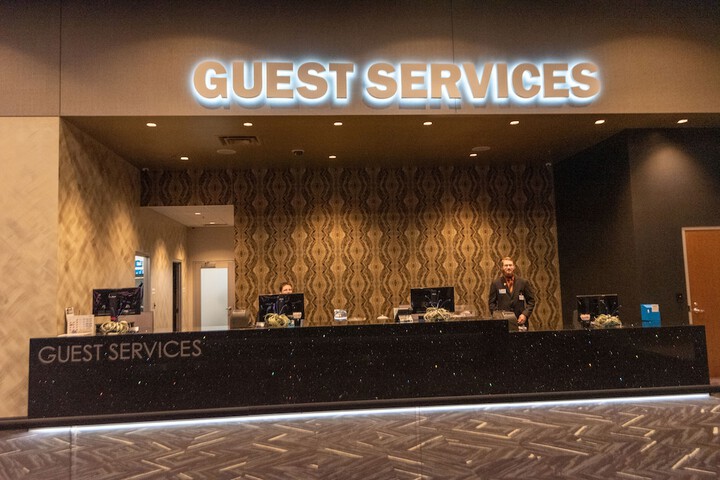 Entertainment 26 of 43