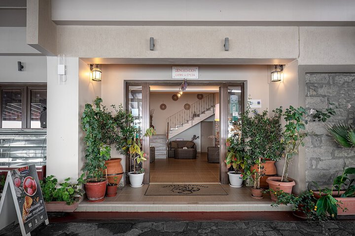 Hotel Interior 16 of 228