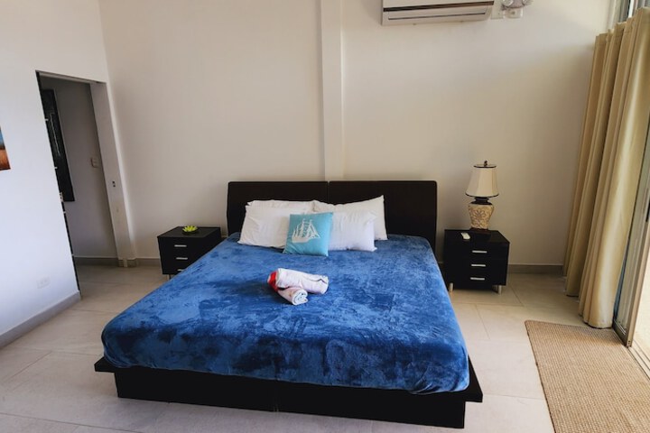 Room 41 of 224