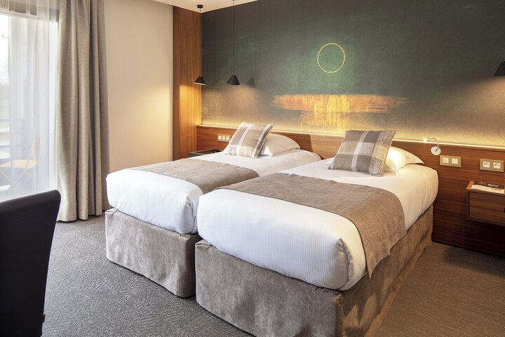 Room 7 of 52