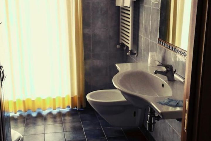 Bathroom Interior Photo