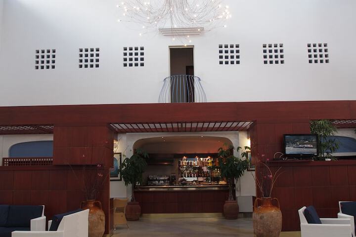 Hotel Interior 5 of 79