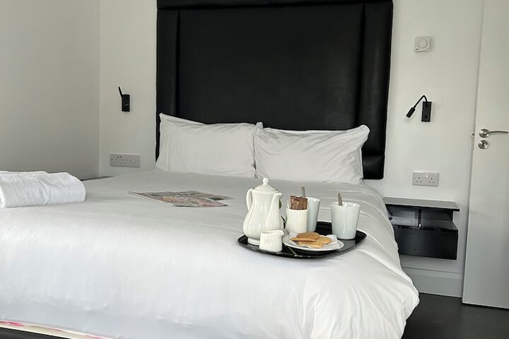 Room 71 of 219