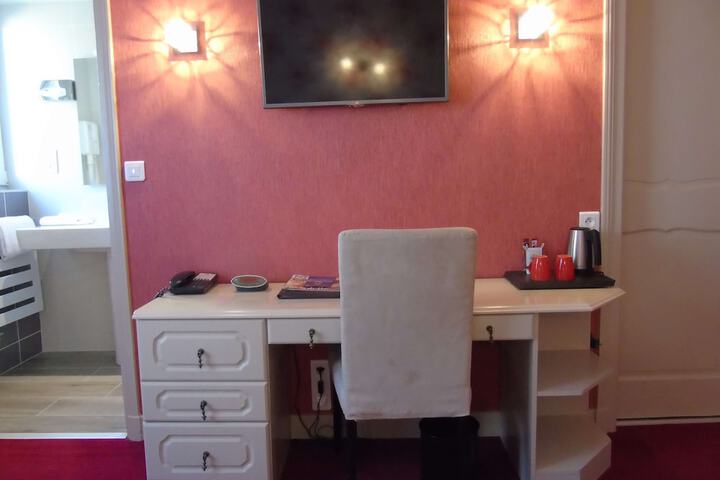 Room 36 of 59