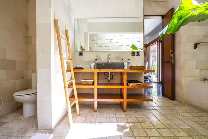 Bath Interior