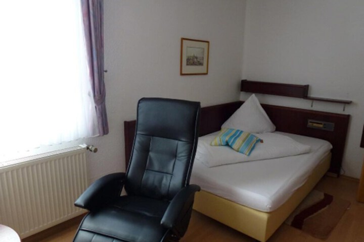 Room 15 of 45