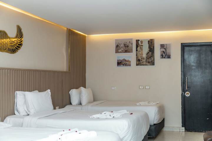 Room 43 of 139