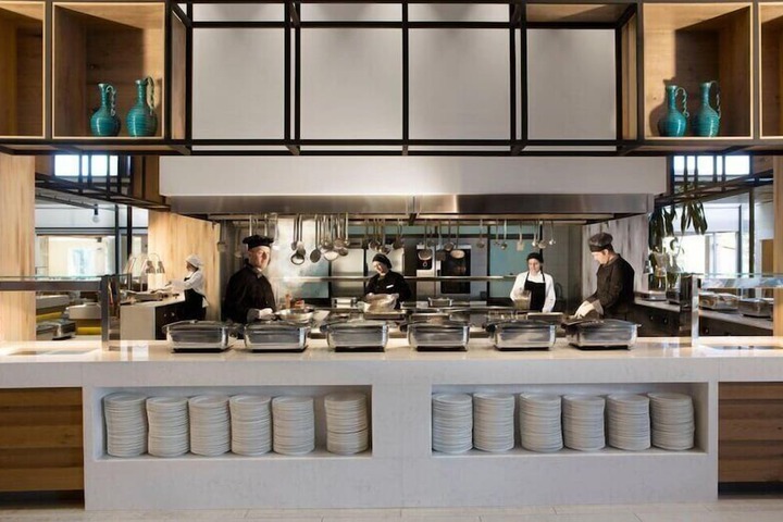 Dining 79 of 137