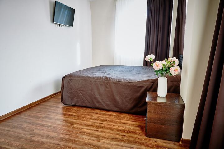 Room 14 of 167