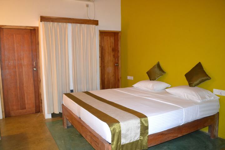 Room 18 of 54