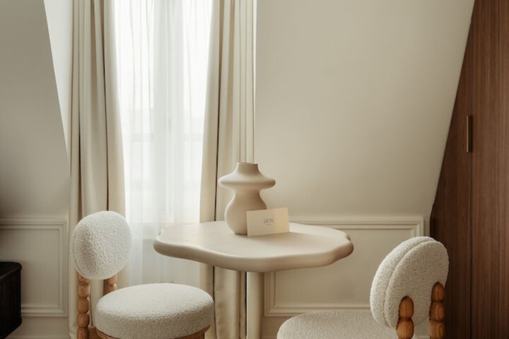 Room 40 of 62