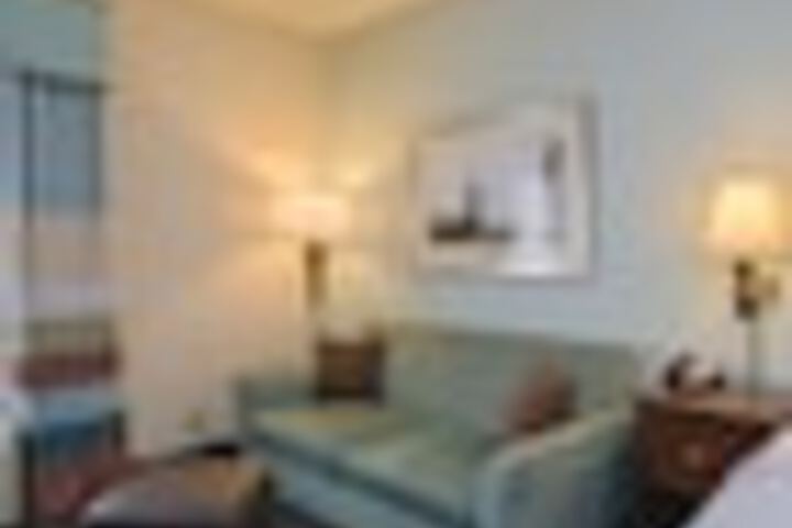 Room 44 of 123
