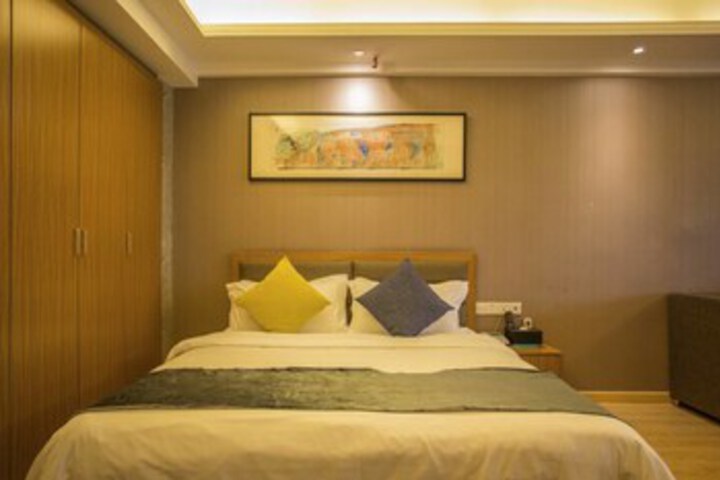 Room 56 of 70